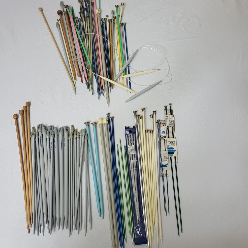 Large Lot Knitting Needles 35 Pair Over 20 Singles Susan Bates Boye Hero Clover